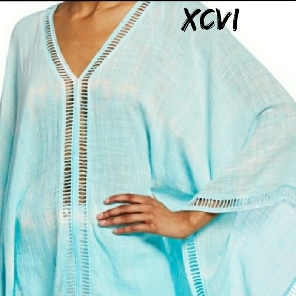 XCVI Flowy Top - Picture 3 of 6